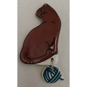 Hand painted ceramic signed brown CAT w/ dangle yarn brooch pin
